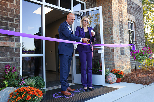 VRG CEO & President Cut Ribbon at Grand Opening of VRG's new global corporate headquarters